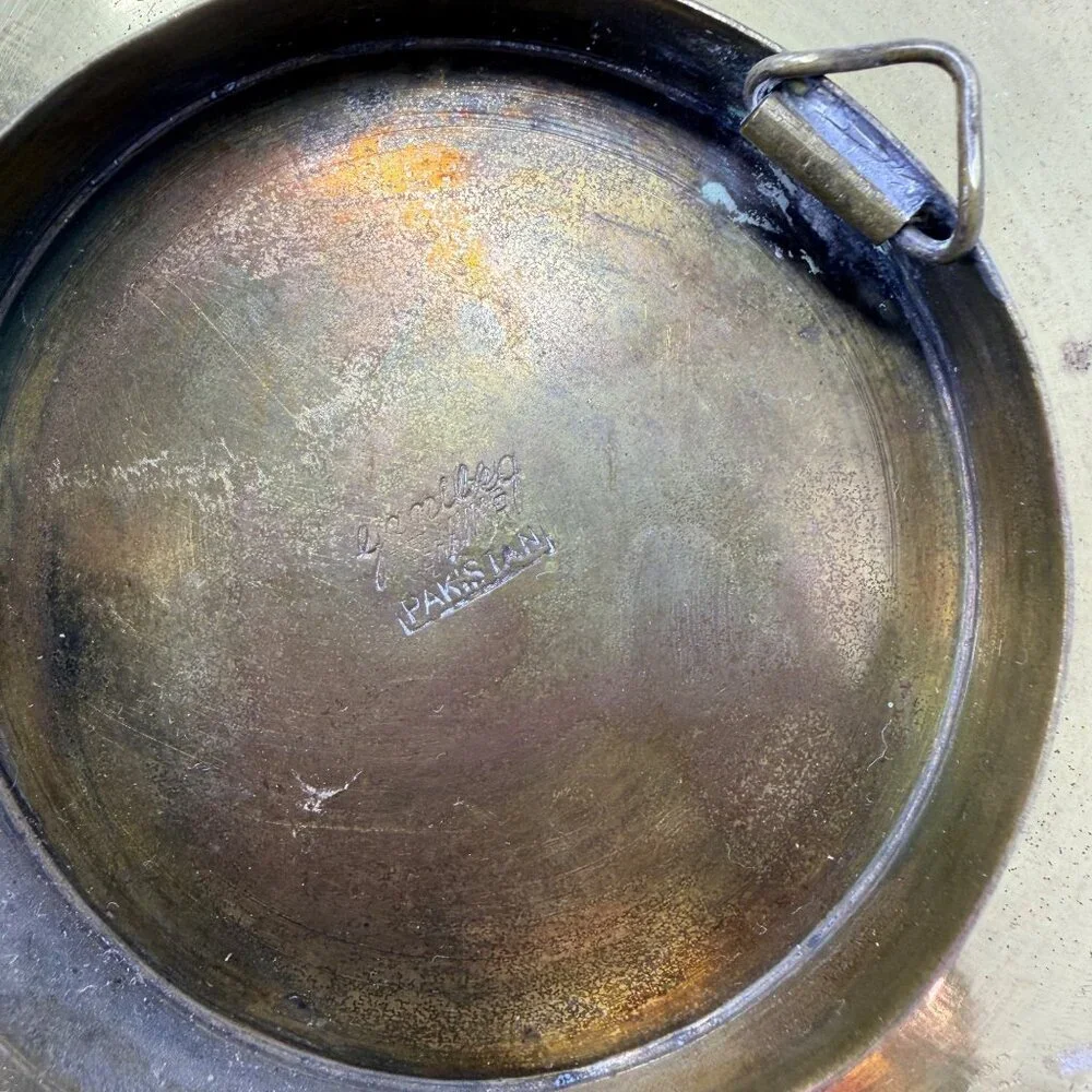 Vintage Etched Brass Wall Bowls Pair Pakistan‎ Figural Decorative Plates
